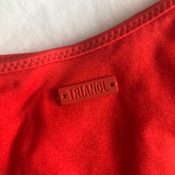 Triangl Red Bikini - Picture 3 of 4